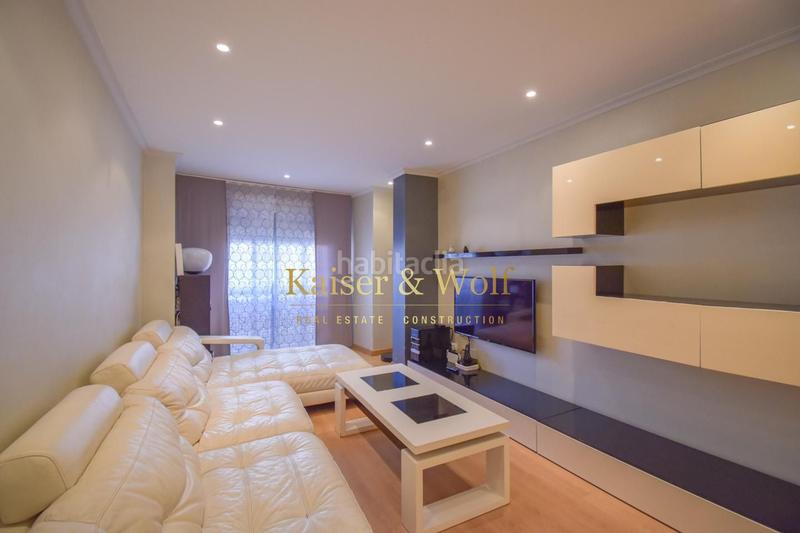 Foto e821e82a-f680-4e36-94ac-830e88516e21. Piso  con terraza privada a unos minutos de playa levante en Santa Pola