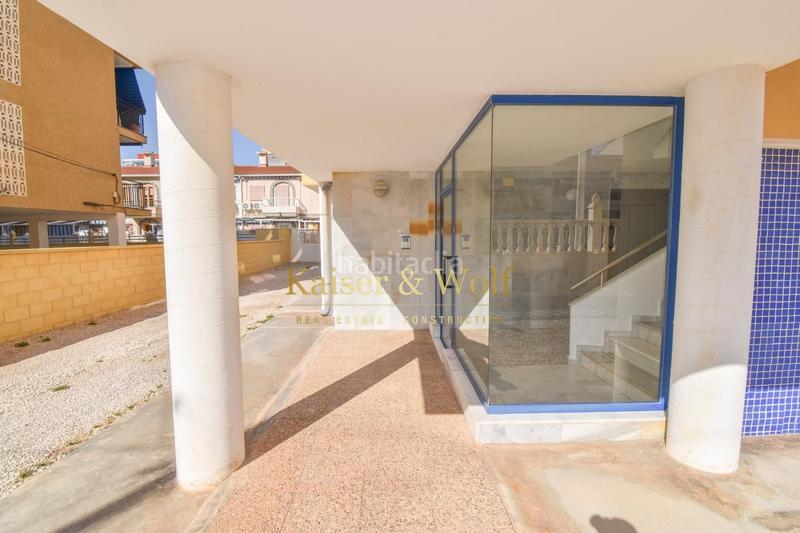 Foto 5b56055e-d0fd-4749-880d-841fe0f19e46. Appartement avec parking dans Gran Playa Santa Pola