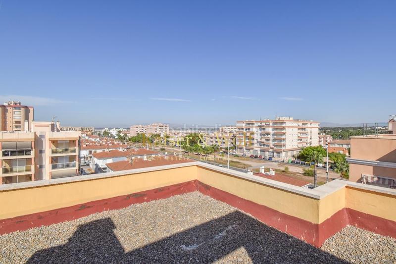 Foto 8735696a-3205-4c14-a661-c1dd51a786d9. Appartement avec parking dans Gran Playa Santa Pola