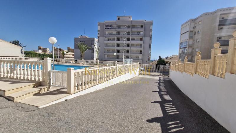 Foto 38476636-4322-46e5-9aa3-911785ebdcc8. Ground floor with parking pool in Los Arenales del Sol Elche / Elx