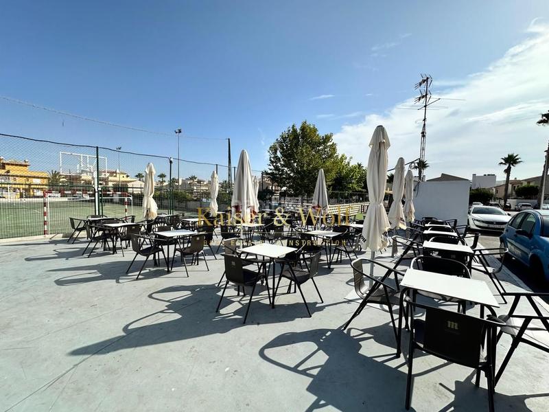 Foto b450f541-bb19-4b32-a24c-640b16121c41. Casa con piscina in Monte Faro-Altomar II Santa Pola