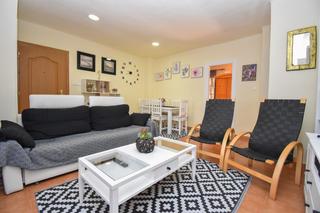 Appartement à Norte. Piso reformado de 3 habitaciones en santa pola