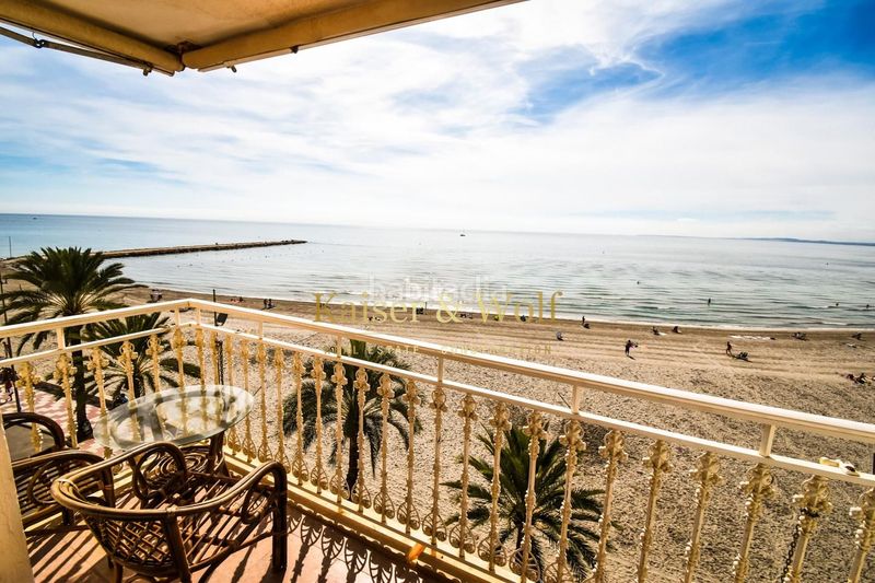 Foto efe17826-a97e-42b6-901c-a515eadcd114. Pis a Playa Levante Santa Pola