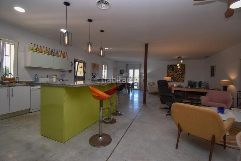 Foto 22c1b59d-1a97-438f-9a66-b98c6e4fdc3d. Masia amb piscina a Las Bayas Elche / Elx