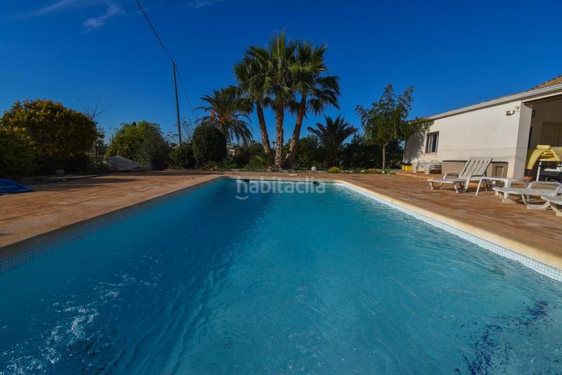Foto 5d847ece-f24c-40fc-bc5e-bf766f7b218a. Masia amb piscina a Las Bayas Elche / Elx