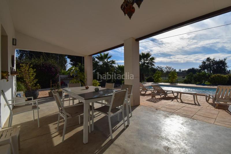 Foto b215d2fd-6c70-42f0-8a1b-02429a3061dc. Masia amb piscina a Las Bayas Elche / Elx