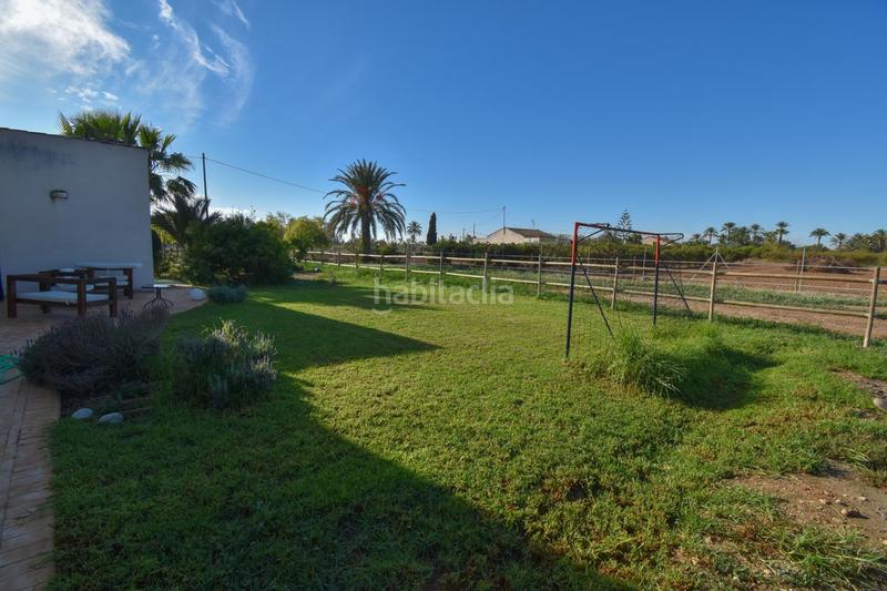 Foto ce5cc6a8-0cf3-493b-ba53-e6c55d1fc5b6. Masia amb piscina a Las Bayas Elche / Elx