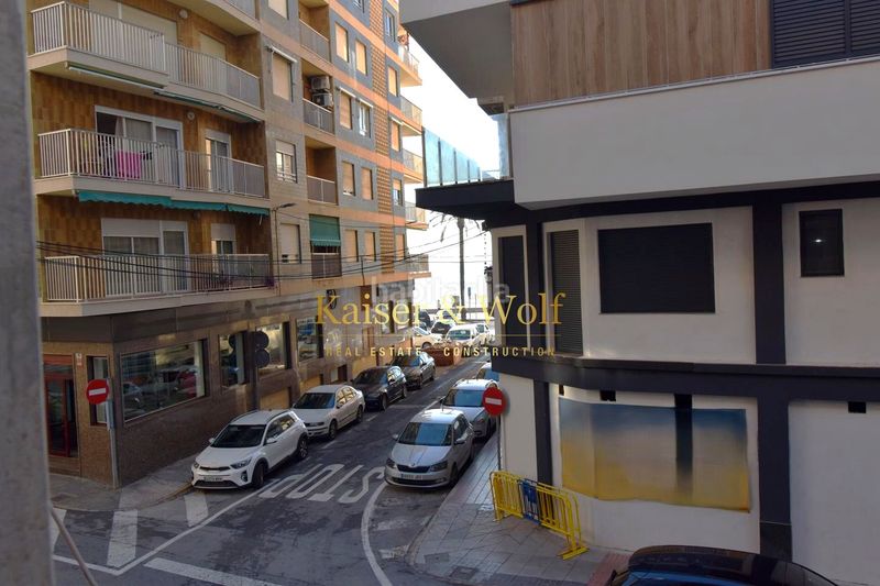 Foto 9fbdb6bd-19e6-498e-87e4-ef7ad99b9bfa. Pis a Calas Santiago Bernabeu Santa Pola