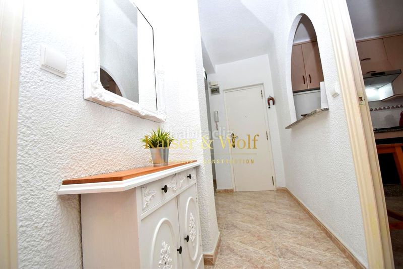 Foto e5b3ccf3-85e1-4d04-aaa6-eaa8e730df57. Pis a Calas Santiago Bernabeu Santa Pola