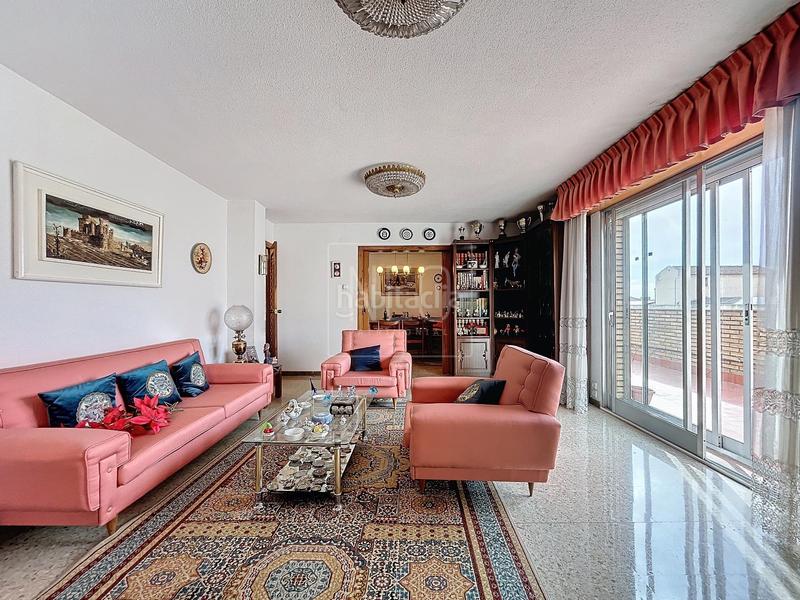 Foto d6d4a97b-8ab8-4ae6-b939-7a61bc77b677. Ático piso en melchor almagro, en Centro - Sagrario Granada