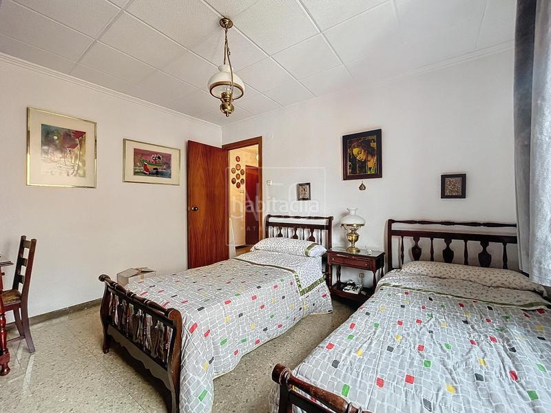 Foto efaf892e-e2cc-47f9-992d-6bb283149810. Ático piso en melchor almagro, en Centro - Sagrario Granada