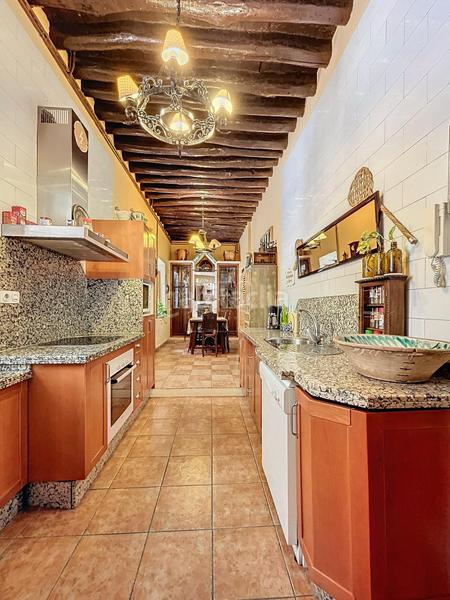 Foto 06b4dc26-e357-4283-b6d9-e12b9c94693a. Casa adosada adosado en calle larga, en Santa Fe