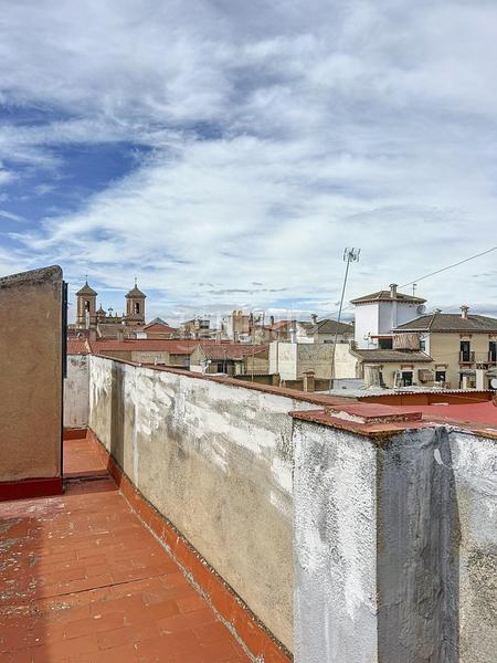 Foto f7bccfe6-8855-4683-a55a-1b0c1c223ee9. Casa adosada adosado en calle larga, en Santa Fe