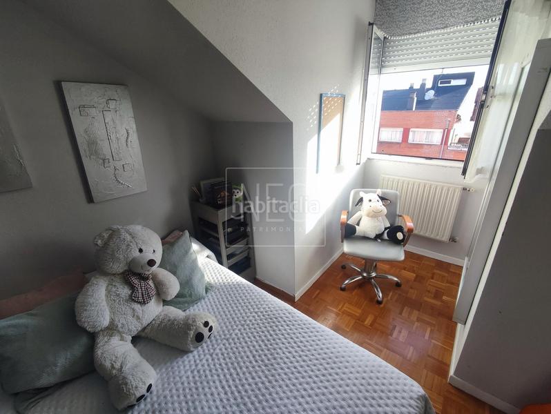 Foto 2d21d0f2-725b-4ac4-8877-0e93924c2810. Duplex avec chauffage parking dans Colloto Oviedo