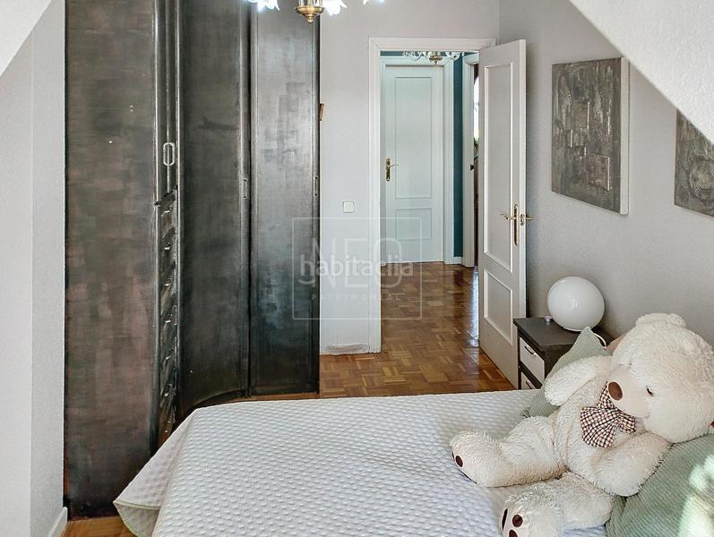 Foto 35e2b9bf-4cd7-4eba-9ae8-f19313336d60. Duplex avec chauffage parking dans Colloto Oviedo