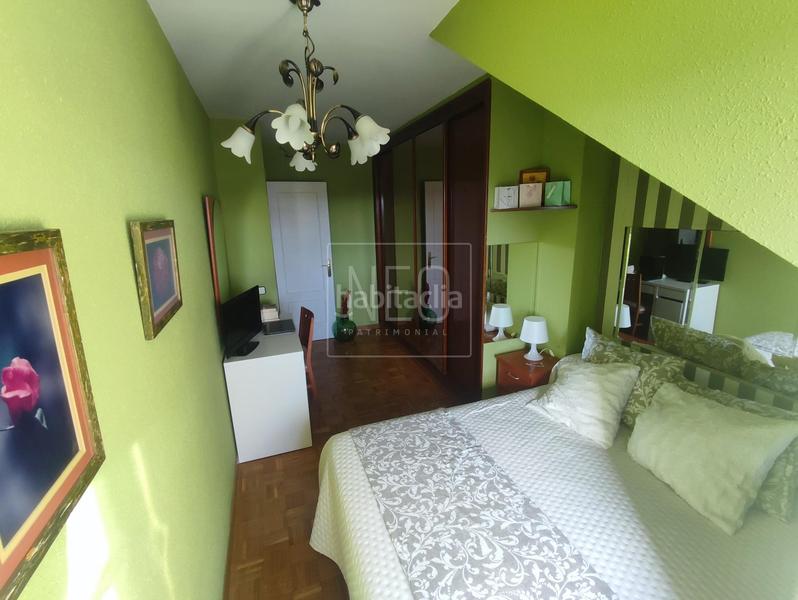 Foto 5e5e8b57-6e5f-42ff-83ee-06d485b651c6. Duplex avec chauffage parking dans Colloto Oviedo