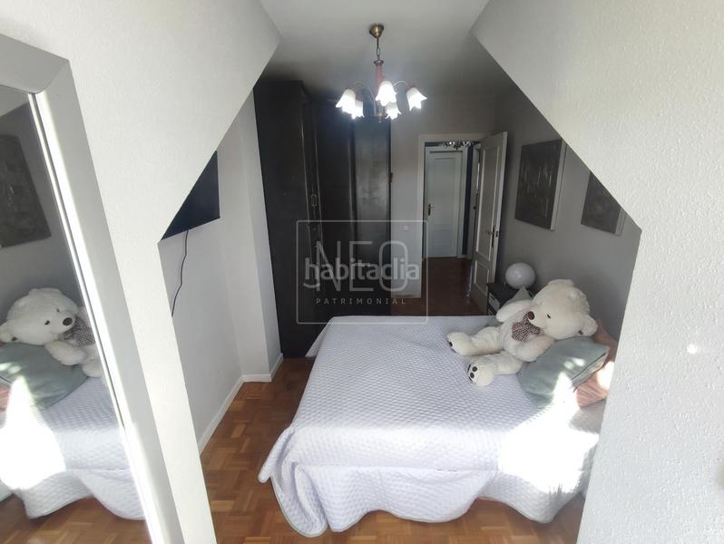 Foto 87d65fb9-3ec9-43c0-95fb-aa63d392f152. Duplex avec chauffage parking dans Colloto Oviedo