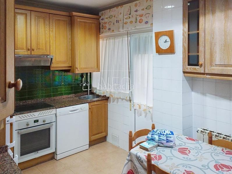 Foto 4392f50d-cae7-47ae-ac50-1b25566f475b. Appartement avec chauffage dans Laviada Gijón