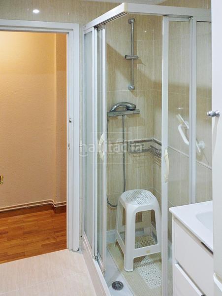Foto 5cb4505c-8c5b-4f5a-8bc1-dec5f45b9b4f. Appartement avec chauffage dans Laviada Gijón