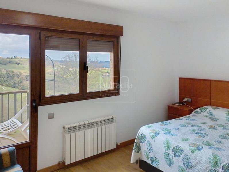 Foto 0832874c-4e14-47ed-8065-97bb15d1cd12. Chalet con riscaldamento parcheggio piscina in Parroquias Norte Siero