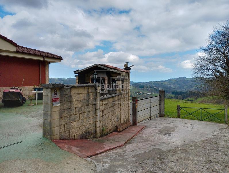 Foto 3a3dfbb2-24da-4209-b024-cae40847d983. Chalet con riscaldamento parcheggio piscina in Parroquias Norte Siero