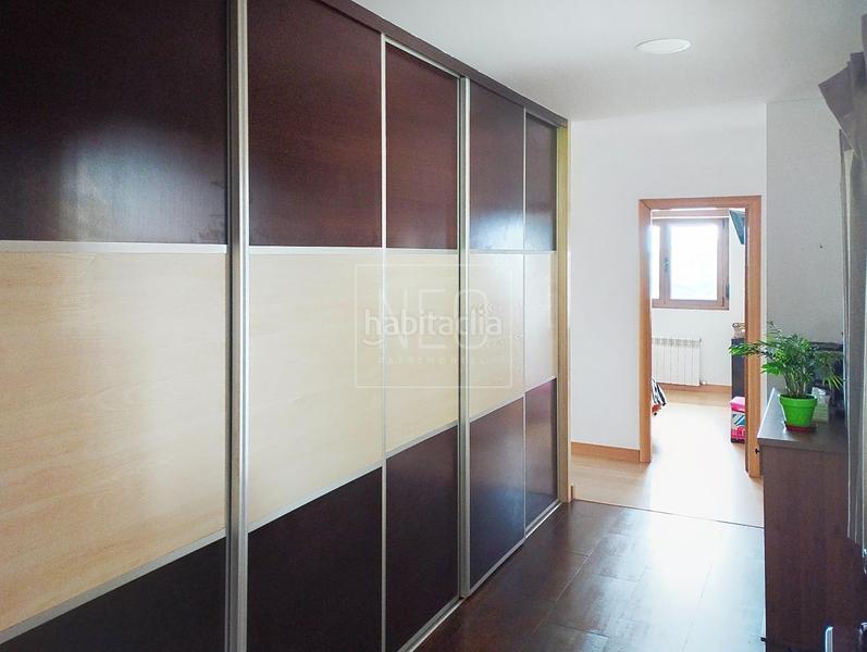 Foto 90a420fc-962c-4814-82a5-b6381f74c4c5. Chalet con riscaldamento parcheggio piscina in Parroquias Norte Siero