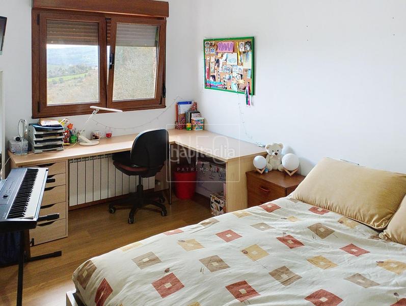 Foto 9f9abc53-700e-438a-99f9-b3ab10bf1a02. Chalet con riscaldamento parcheggio piscina in Parroquias Norte Siero