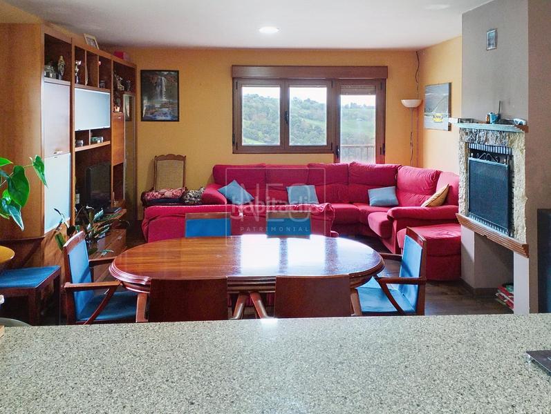 Foto a7ec7f60-ba78-4a28-9ea9-2ae1599f44d8. Chalet con riscaldamento parcheggio piscina in Parroquias Norte Siero