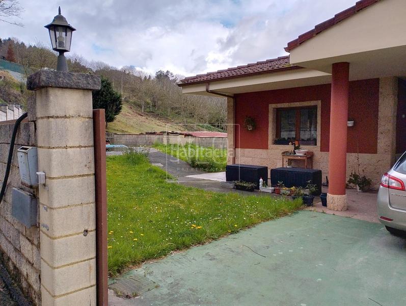 Foto c0fbeb70-5705-4e41-9ab3-8e75be870f5d. Chalet con riscaldamento parcheggio piscina in Parroquias Norte Siero