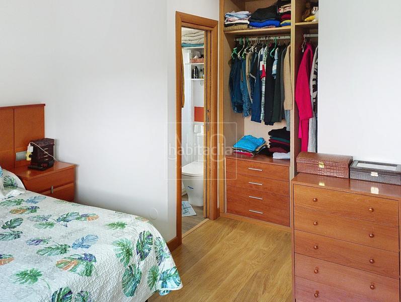 Foto cc3cc916-ec2d-4e82-8e34-e7e62745501d. Chalet con riscaldamento parcheggio piscina in Parroquias Norte Siero