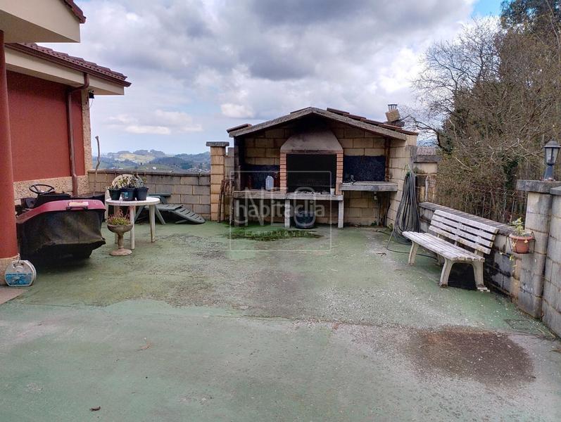 Foto f76ab7c2-7f17-496d-bd49-ee144e72c900. Chalet con riscaldamento parcheggio piscina in Parroquias Norte Siero