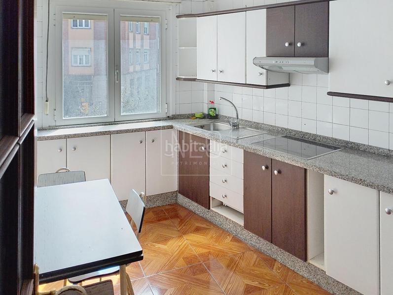 Foto e2f84ee1-011b-4874-8e70-374789925f23. Pis a Laviada Gijón