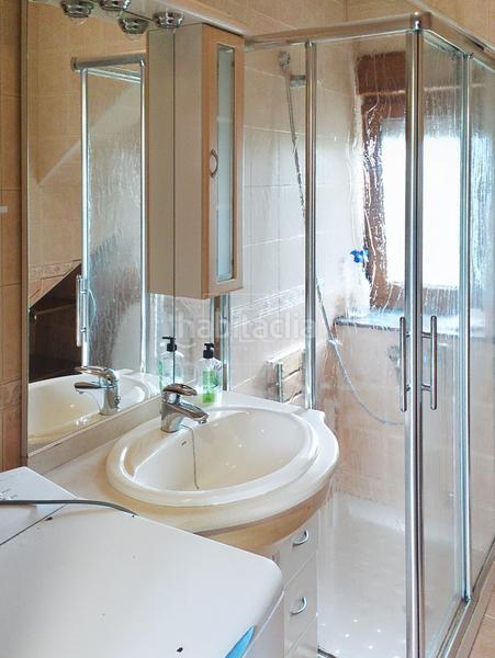 Foto 1ff3bc3e-a0eb-4f38-8002-7a27fdda5acd. Semi detached house with heating in Carbayin-Lieres-Valdesoto Siero