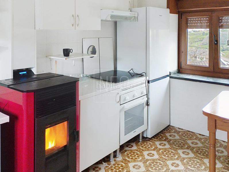 Foto da76370d-1f8e-4085-9fde-bea4806b25e6. Semi detached house with heating in Carbayin-Lieres-Valdesoto Siero