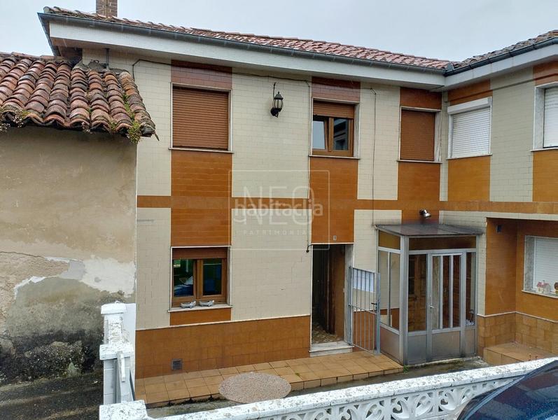 Foto ed37cd1a-d6d0-42f2-bf8c-0d7a5c395b49. Semi detached house with heating in Carbayin-Lieres-Valdesoto Siero