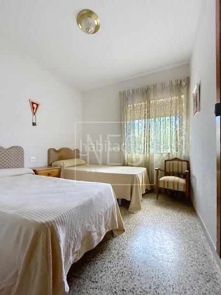 Foto 386eef0a-67b4-4bb2-9c27-dca2fd05ef9d. Chalet  en calle balcon occidente, y carril de don cecilio en Alfacar