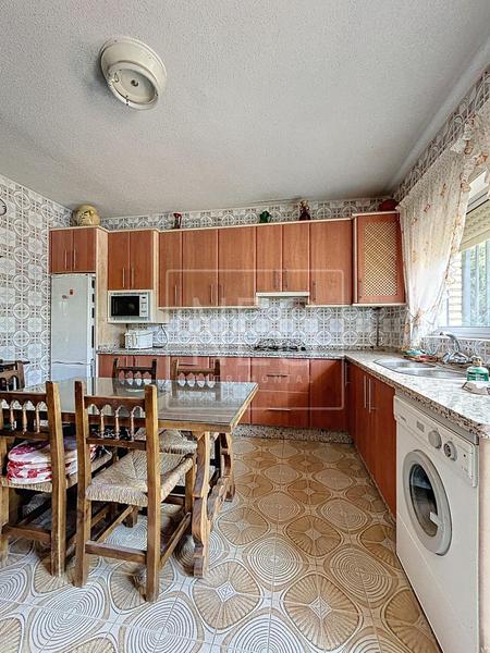 Foto 9ab07655-c84e-420e-95e0-3ff1807f90ba. Chalet  en calle balcon occidente, y carril de don cecilio en Alfacar
