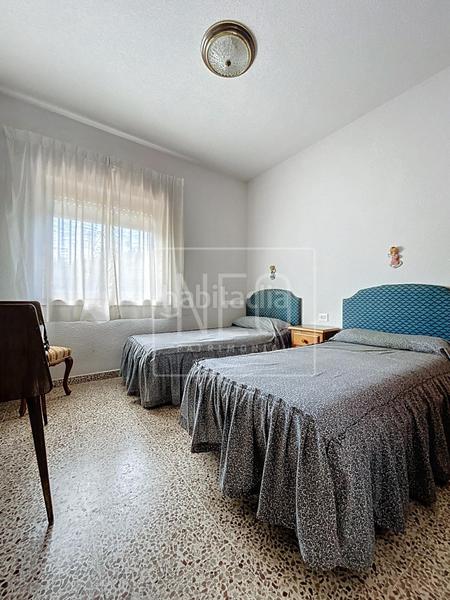 Foto c8781edd-7606-4e19-a2da-bfda708d2d62. Chalet  en calle balcon occidente, y carril de don cecilio en Alfacar