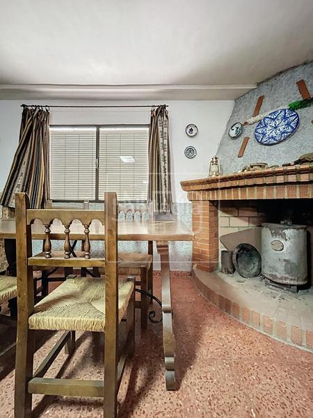 Foto d716751e-0d3d-4f29-bec8-b8536f4e0069. Chalet  en calle balcon occidente, y carril de don cecilio en Alfacar