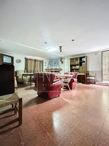 Foto f8e20a76-c657-4101-8554-e818dec92237. Chalet  en calle balcon occidente, y carril de don cecilio en Alfacar