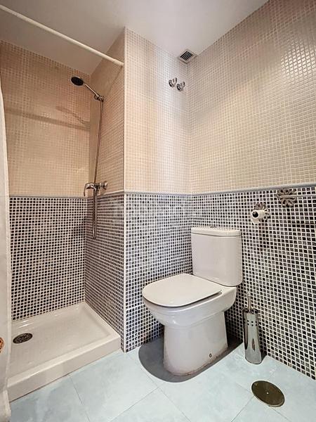 Foto 695c0002-9e21-4674-8870-23df15116f2a. Piso  en francisco quevedo, en Cervantes Granada