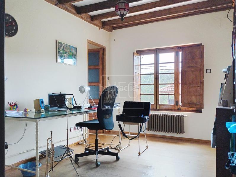 Foto f7a5aff8-8b77-4356-b2a1-6d645f74a3cc. Haus mit heizung in Carreño