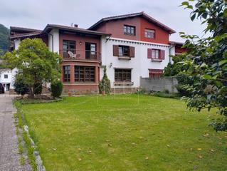 Casa aparellada  Avenida pablo picass0. Pareado en avenida pablo picaso, la felguera
