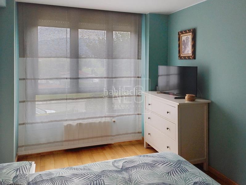 Foto 6df1917f-584d-4fac-9c7b-91cc095cd5d6. Casa adosada adosado en lapiquiella, barrio de Vega, gijon en Gijón