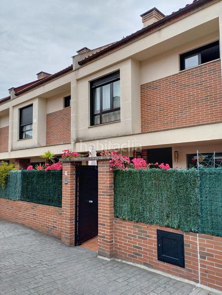 Foto ae8d4347-2c5b-452c-9fa4-1c67bcfd6665. Casa adosada adosado en lapiquiella, barrio de Vega, gijon en Gijón