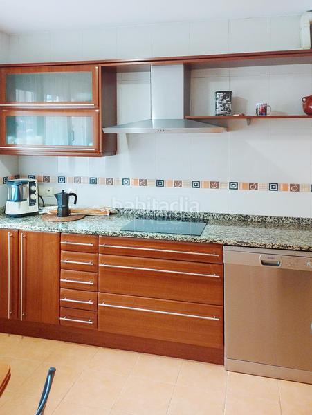 Foto b2c86bd7-0fd9-4e23-a3d4-98abd58d9e6e. Casa adosada adosado en lapiquiella, barrio de Vega, gijon en Gijón