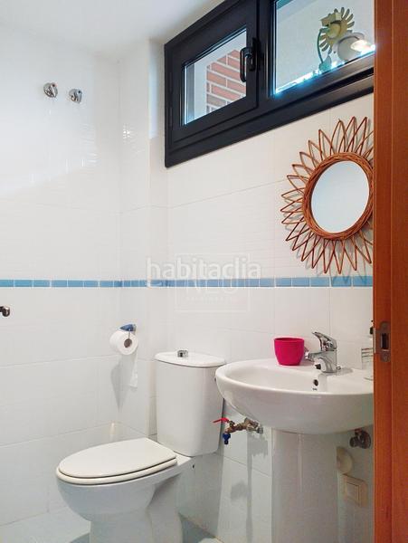 Foto fe751cb9-ef8a-41e0-ab48-73f517e15649. Casa adosada adosado en lapiquiella, barrio de Vega, gijon en Gijón