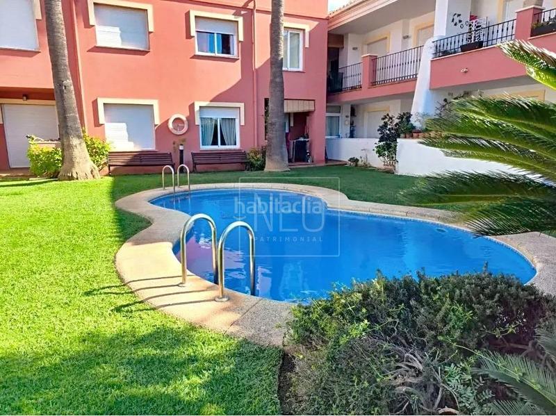 Foto 09ef3bf8-b216-40d4-8de6-86dd9bd8e4fc. Rez-de-chaussée avec parking piscine dans Jesús Pobre Dénia