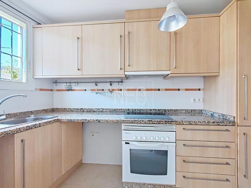 Foto 1e92d723-193a-4722-9e32-4e99015d23e9. Rez-de-chaussée avec parking piscine dans Jesús Pobre Dénia