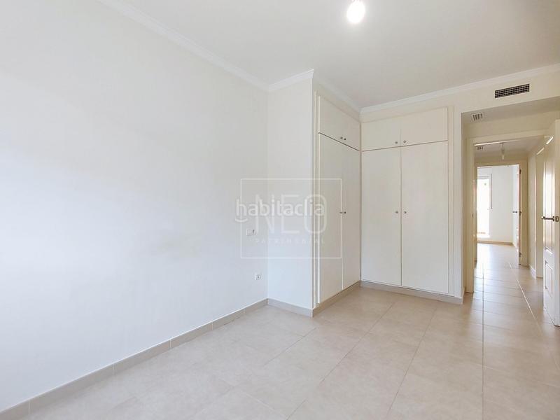 Foto a7363580-754e-41f1-b0b3-d3fccd0e7369. Rez-de-chaussée avec parking piscine dans Jesús Pobre Dénia